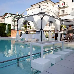 3* Hotell Ute